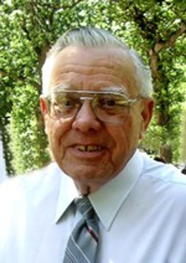 Arnold Schow