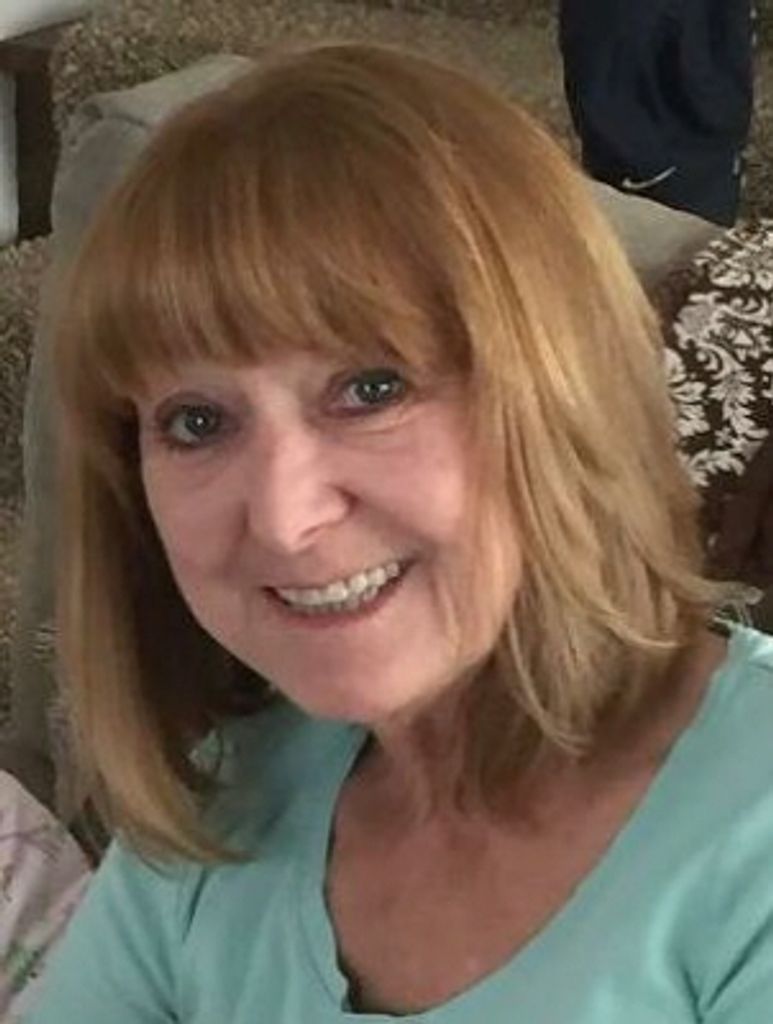 Heide Mary Moskovciak Profile Photo