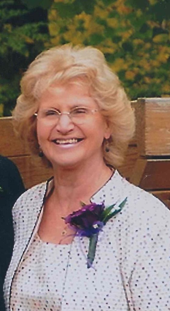 Marilyn L. (Xanders)  Rush