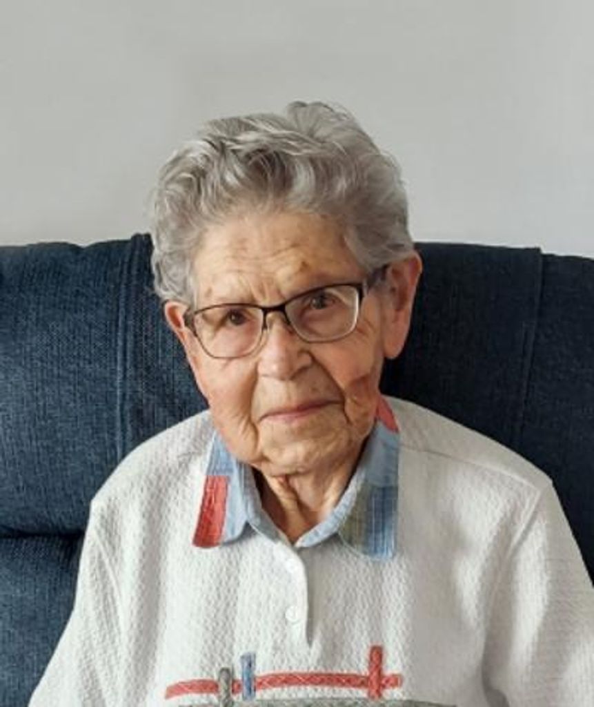 Shirley "Anne" Lippstreu Profile Photo