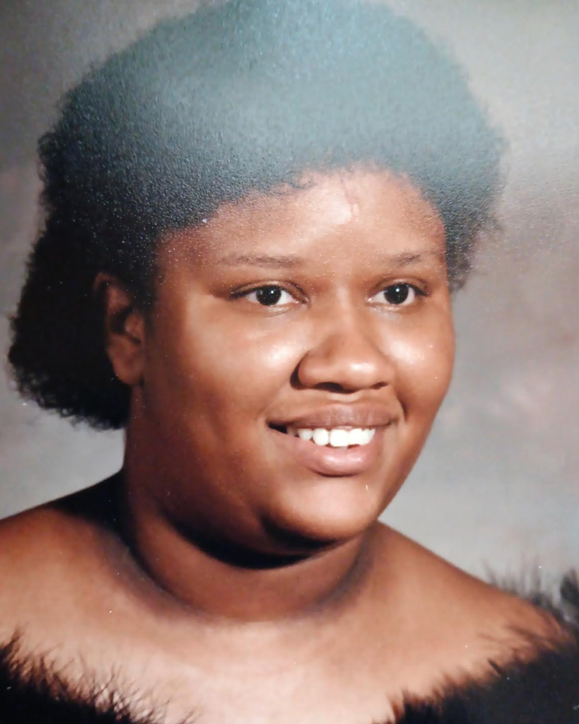 Elaine Contreras Smith