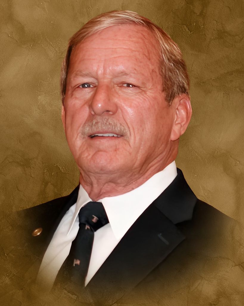 Robert "Bob" Frank Freyer