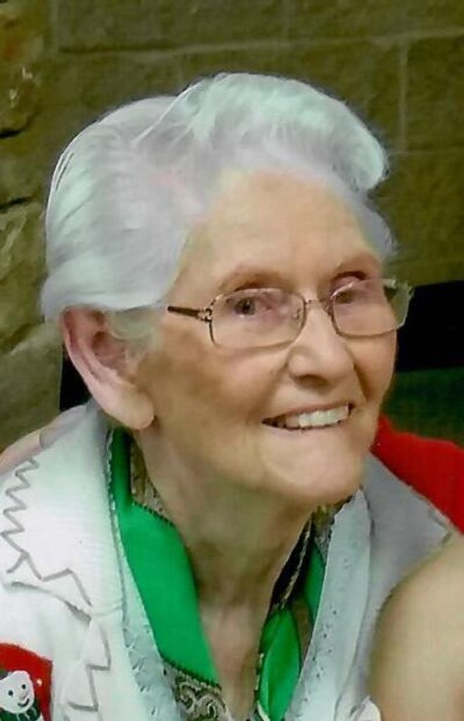Ruth Rhoads Macdonald Profile Photo