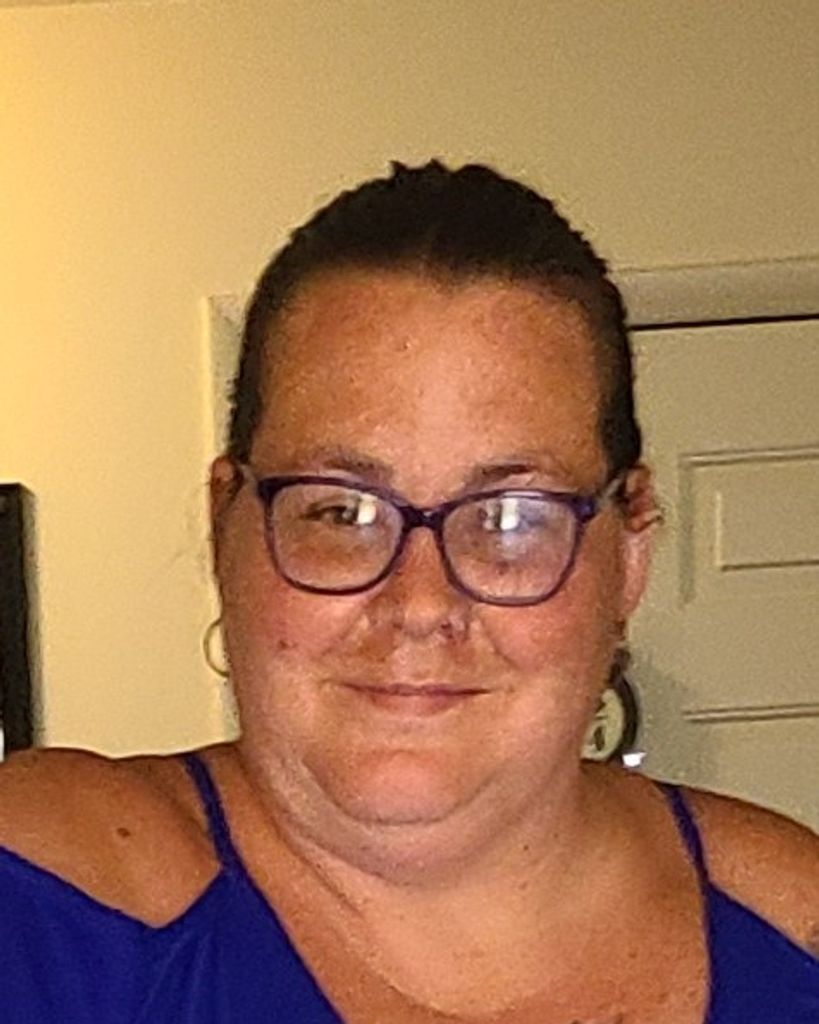 Emily Marcelle - Ellis Profile Photo