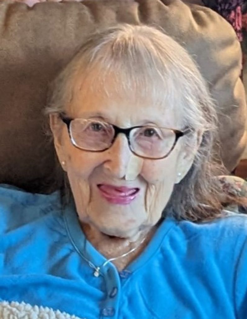 Louise C. (Branco)  Palermo