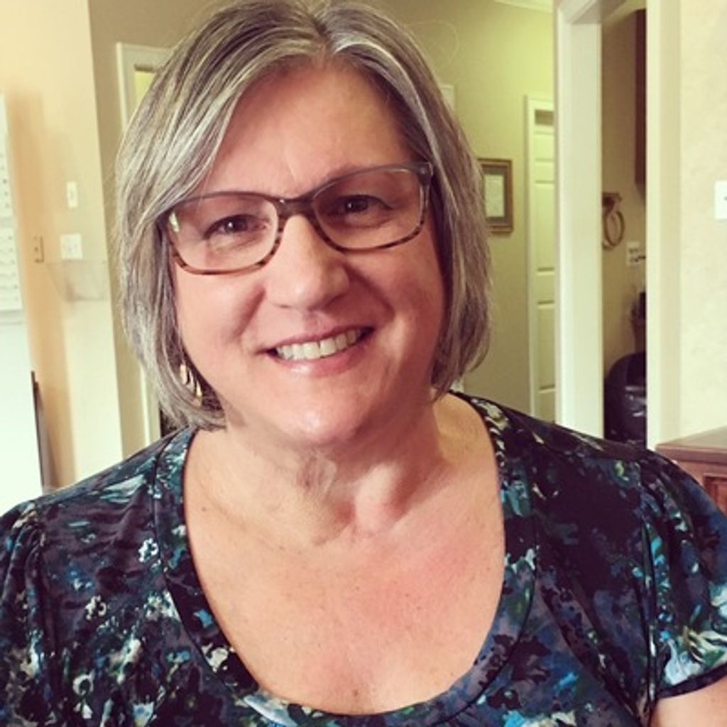 Gloria Re-Na Hanson Profile Photo