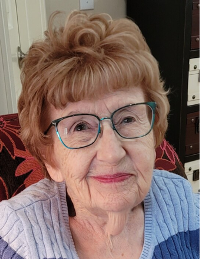 Mary Elizabeth "Betty" (Doyle) Junewick