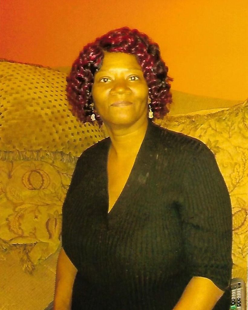 Leslie "Cookie" Harris-Comer
