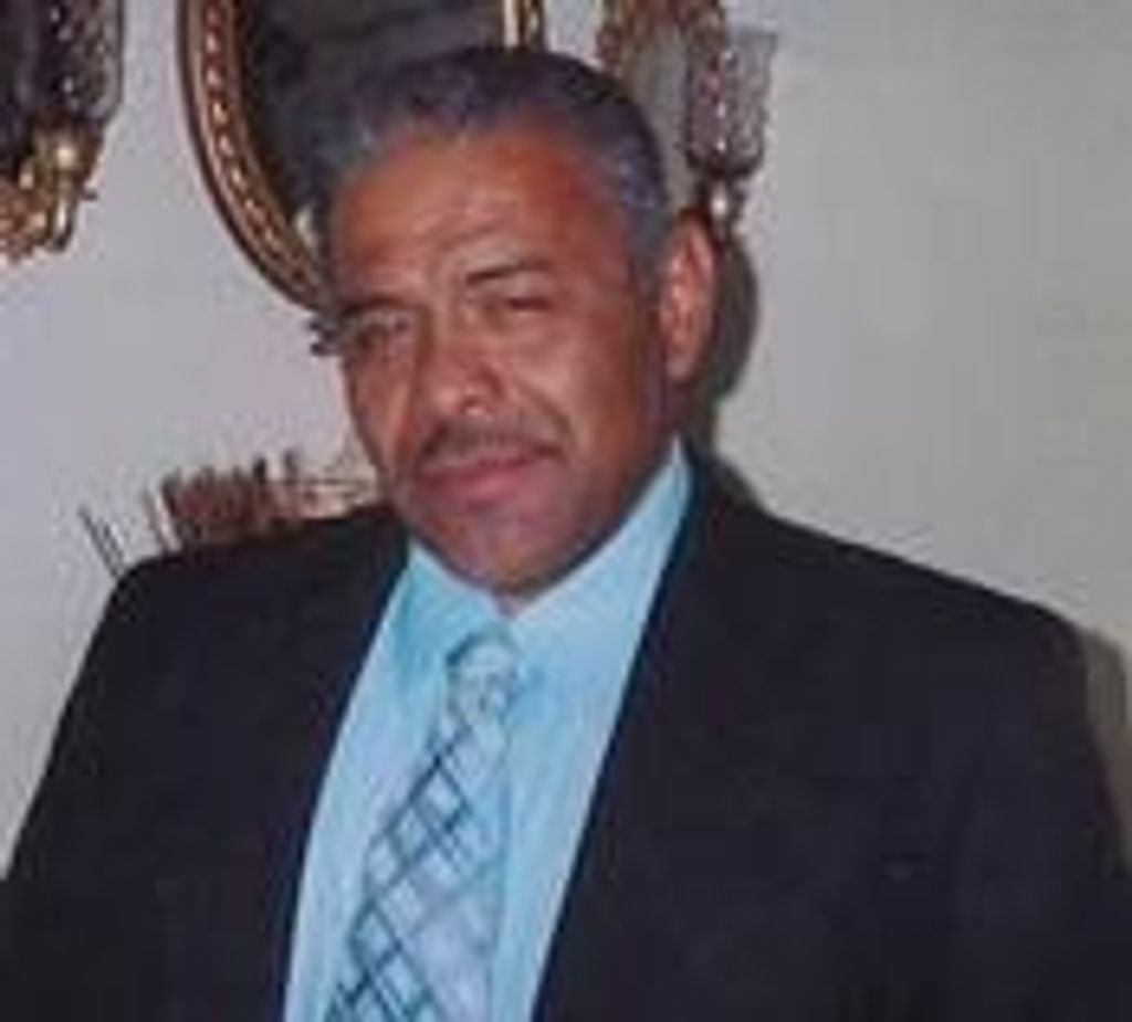 Benjamin Molina Ballesteros Profile Photo