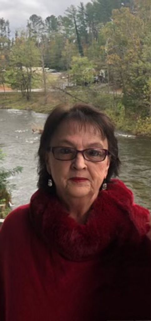 Rachel Dianne Helling Profile Photo