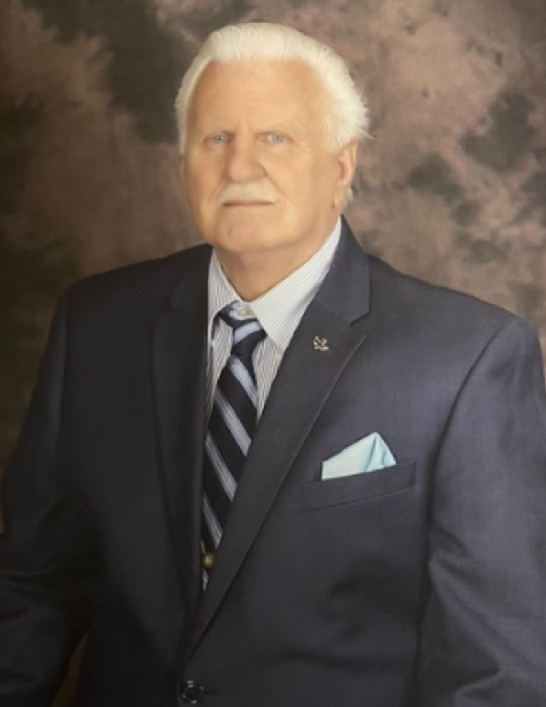 Kenneth "Ken"  L. Lintz