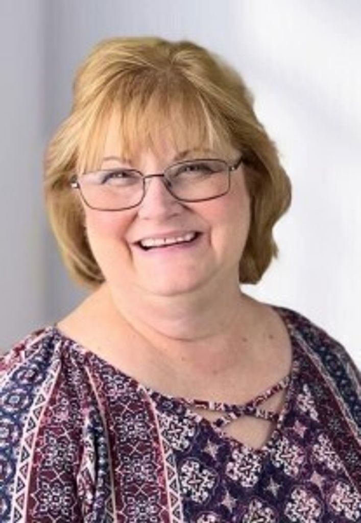 Debbie Lynn Schmidt Profile Photo