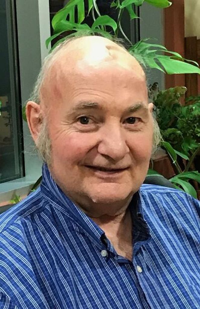 Marvin Dean Robinson Profile Photo