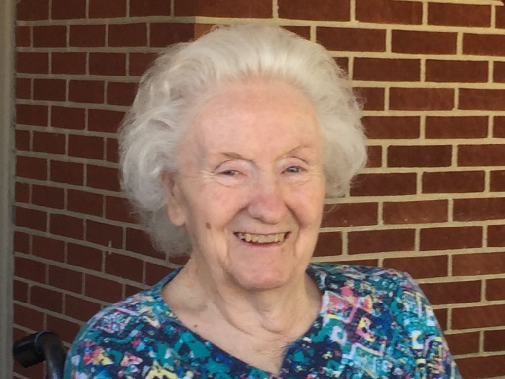 Dorothy Ferne Attebery