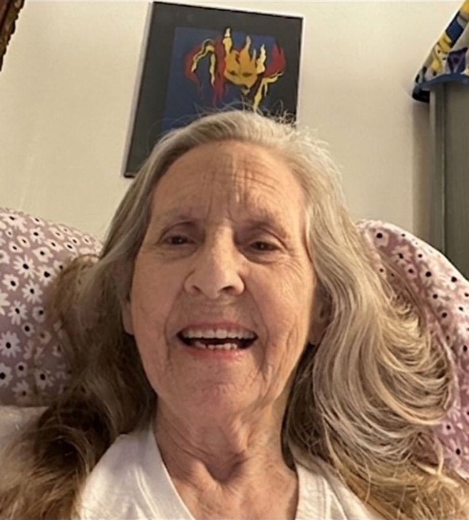 Mrs. Linda S. (Gladding) Kuronyi