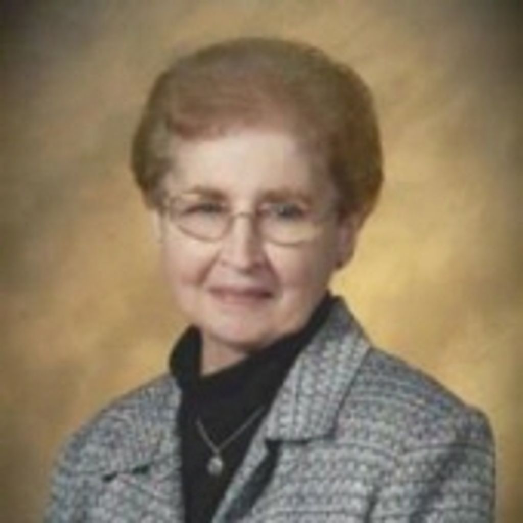Helen Mae Pienkta