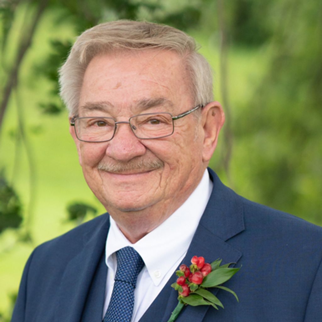 Larry Kuhn