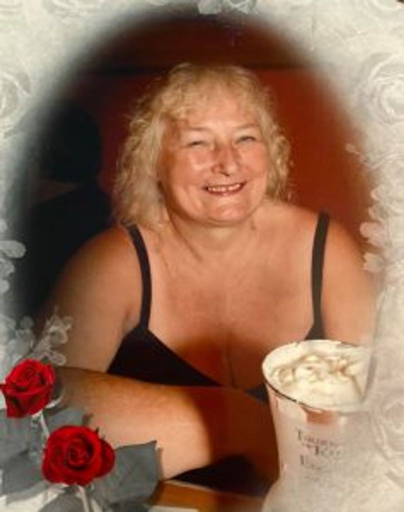 Debbie (Deborah) Dzialo, Nee Dolynny