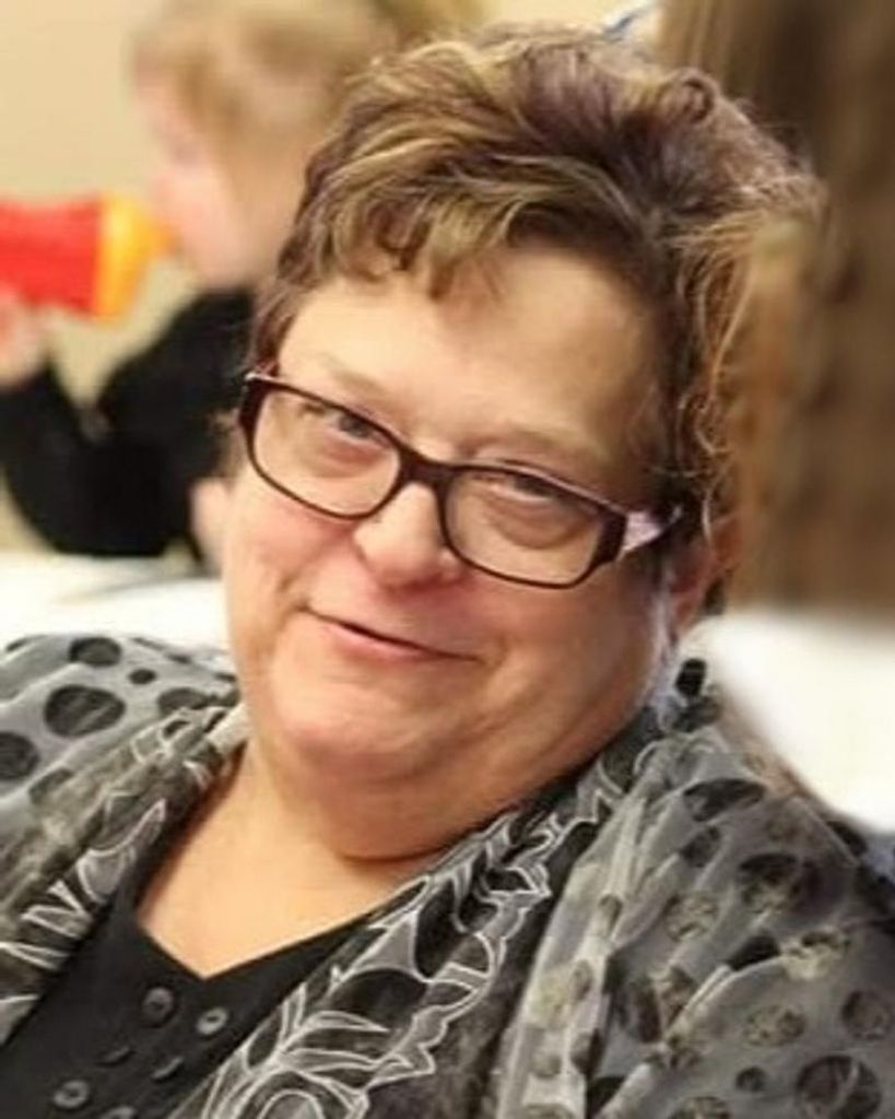 Yvonne "Vonnie" Gratz