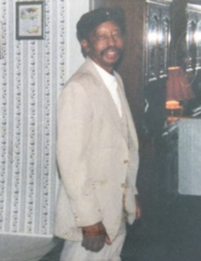 Robert Lee Hinton Profile Photo