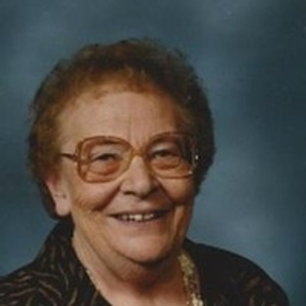 Betty Louise Petkewick
