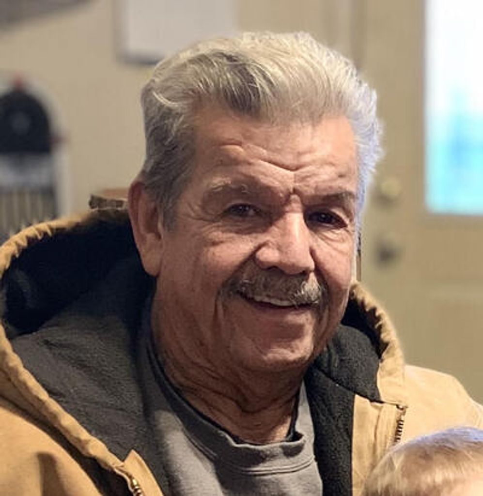 Robert Ynocencio Profile Photo