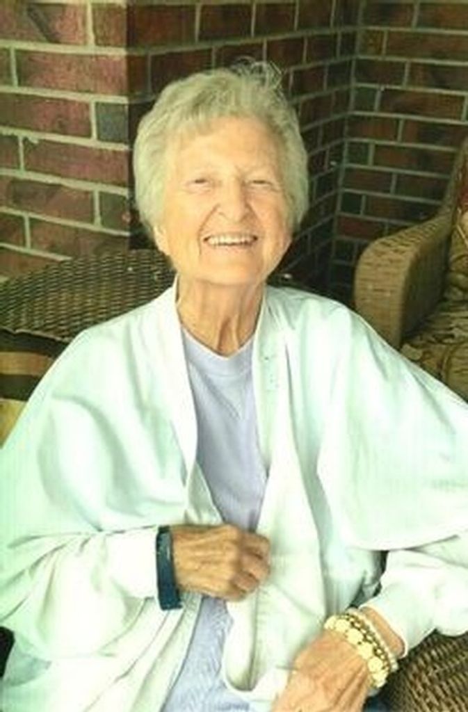 Elsie Maxine Majewski