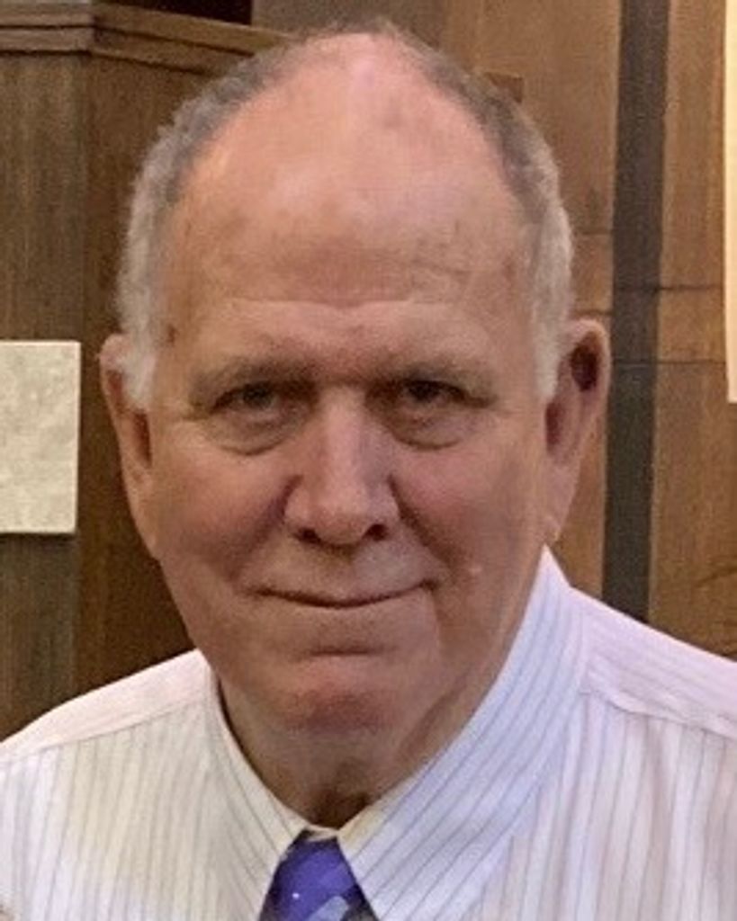 Laurence Dale Bellach Profile Photo