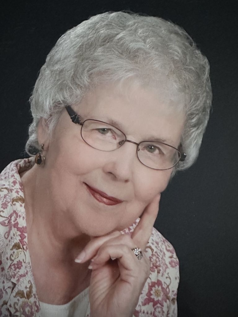 Ellanore Woodford Profile Photo