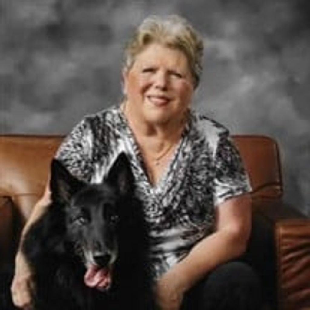 Robin Reiber Frazier