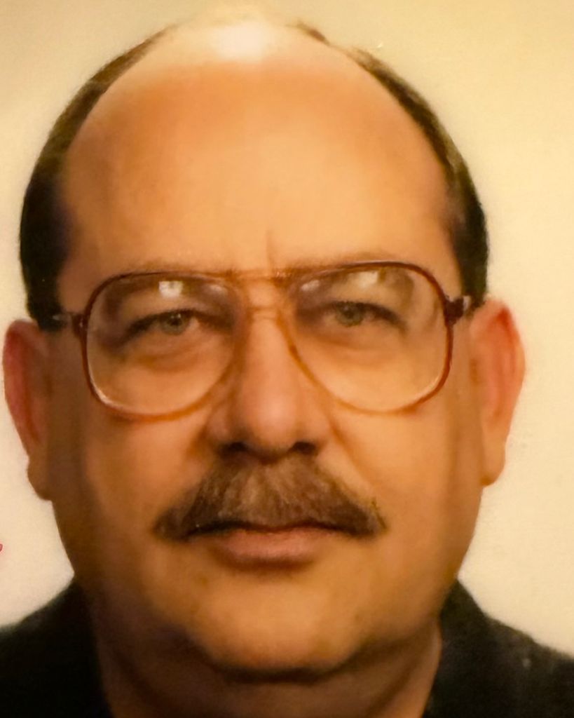 Dennis Willie Profile Photo