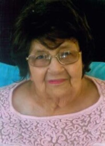 Marilyn Magruder photo gallery thumbnail 1 of 2