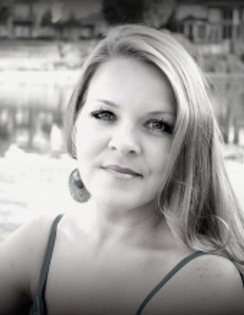 Stacy  Jo Barkis