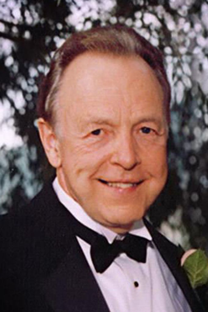 Dr. Robert Lee Holley