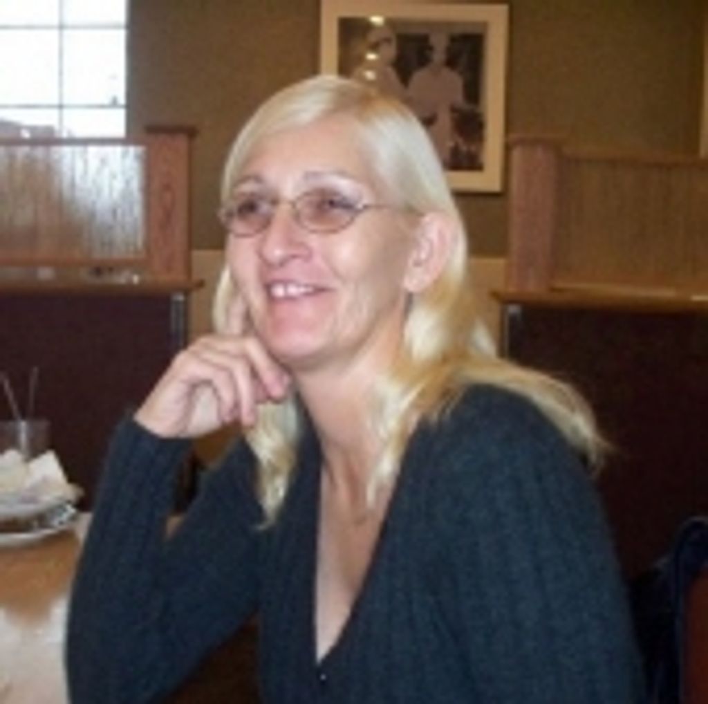 Vivian Hogenkamp Profile Photo