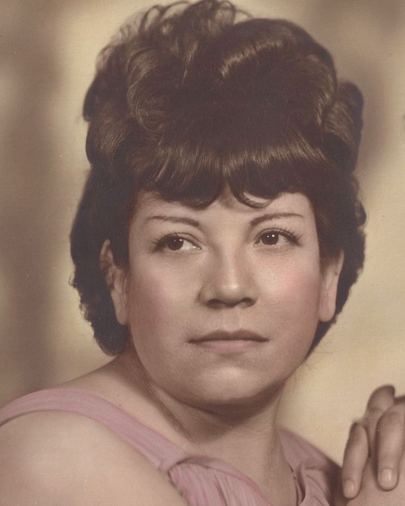 Pilar Yoval Alaniz