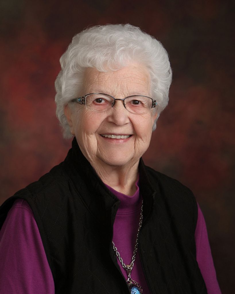 Muriel Dellamae Younggren Profile Photo