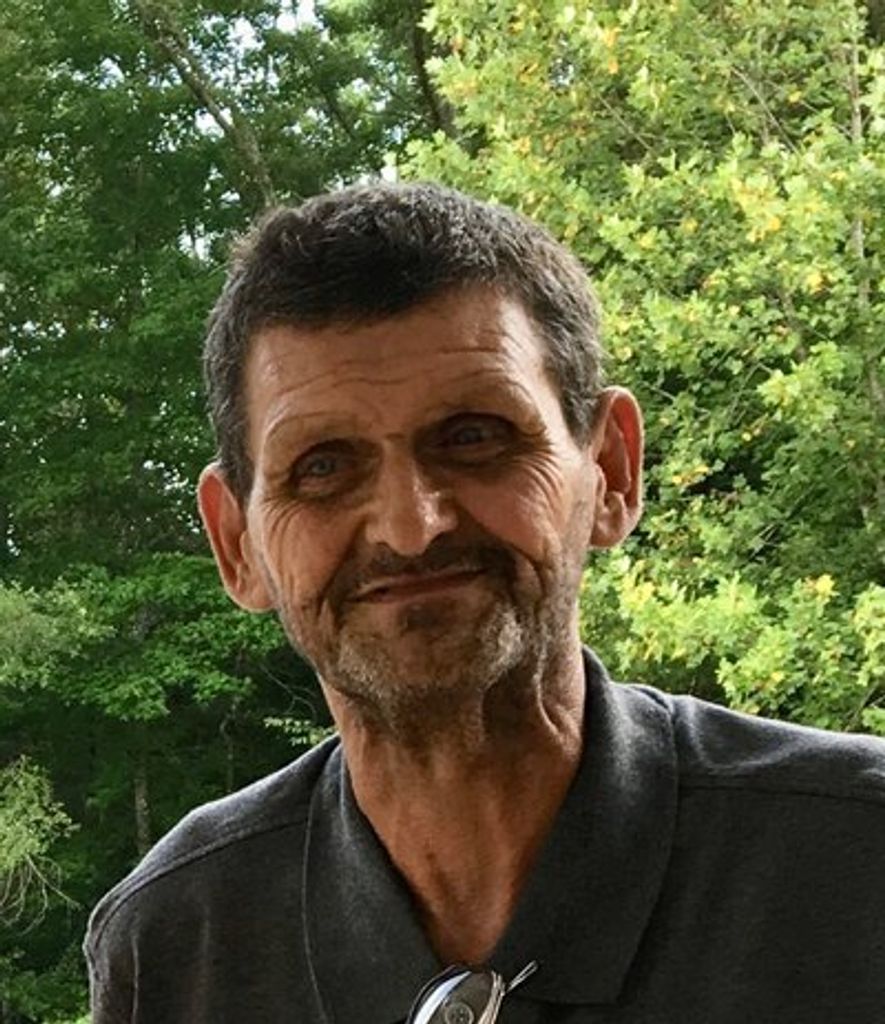 Riley Keith Brackeen Profile Photo