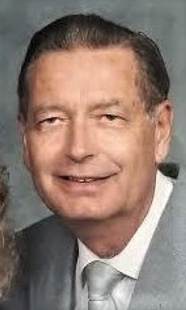 Kenneth Raymond Smith Profile Photo