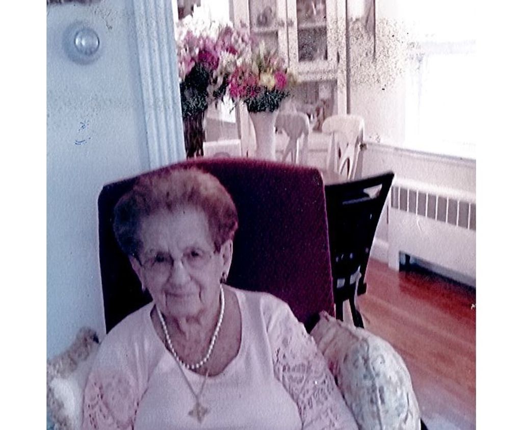 Sophia E. Vergados Profile Photo