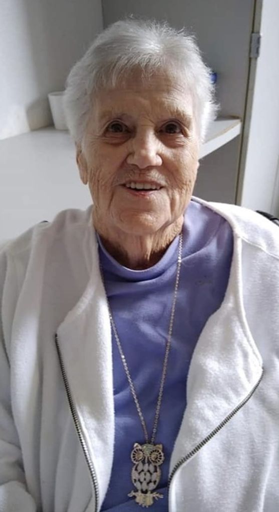 Dorothy "Polly" (Francis) Corless Profile Photo