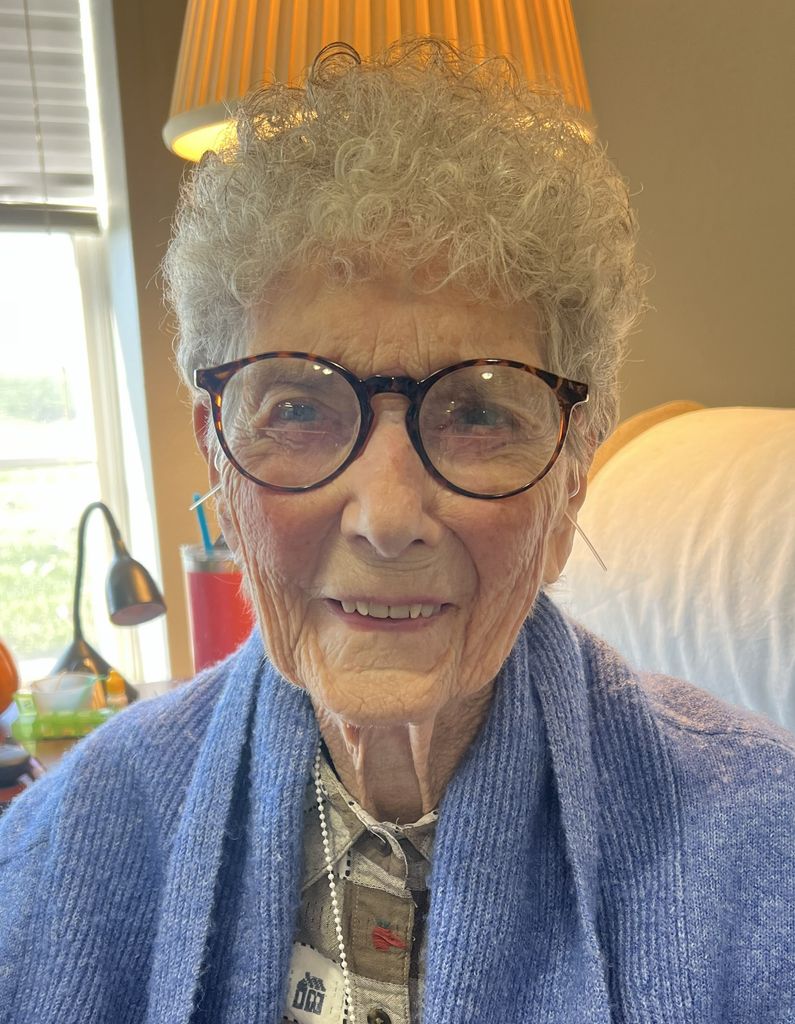 Charlene Snelling Profile Photo