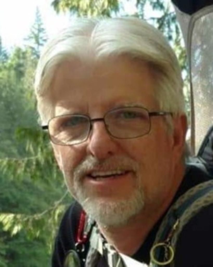 Thomas Hackett Profile Photo