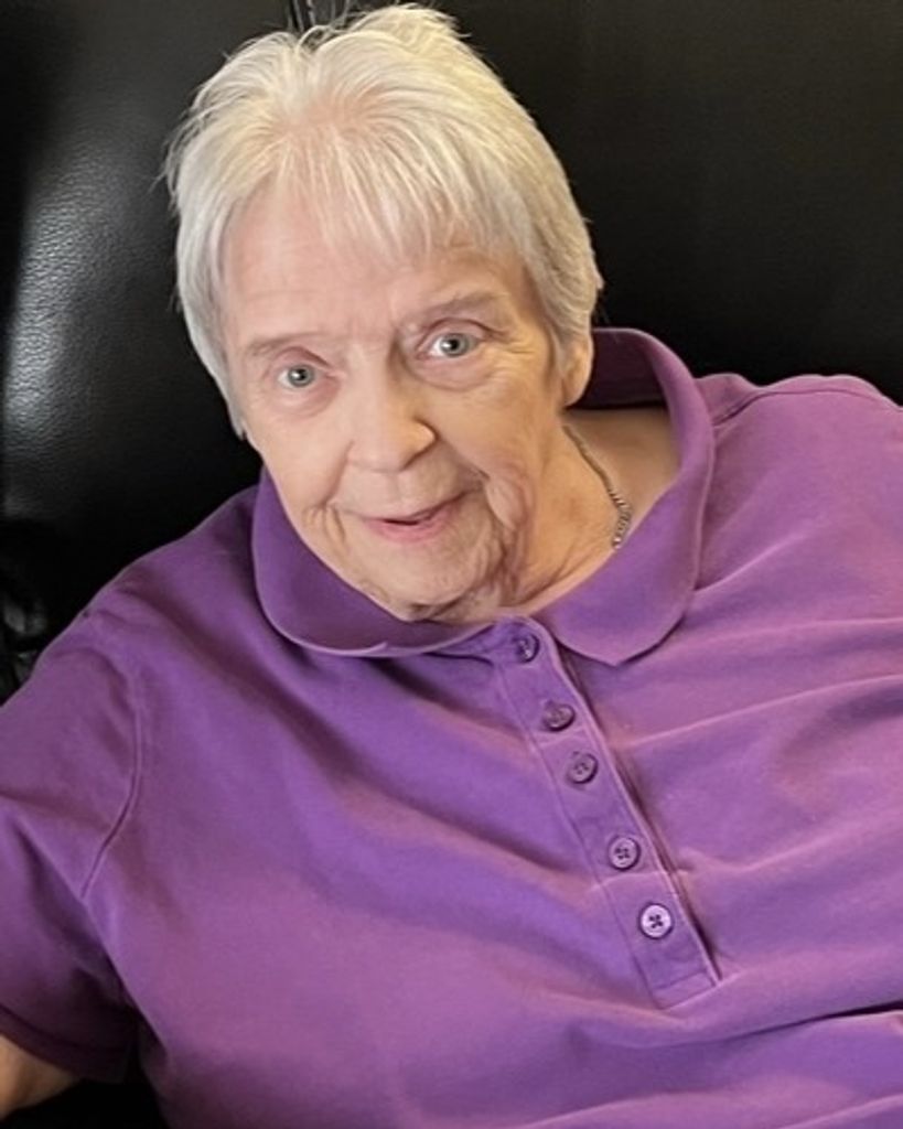 Diane Carol Zahradka