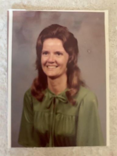 Elizabeth Ann Mcmillen photo gallery thumbnail 23 of 26