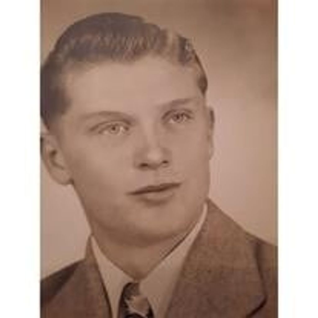 Richard "Tom" Thomas Hoyt