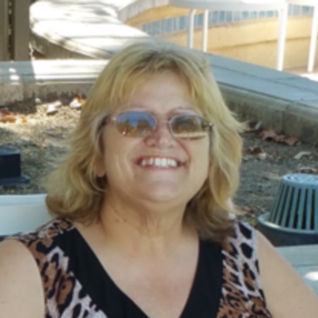 Linda Lee Mirando Profile Photo