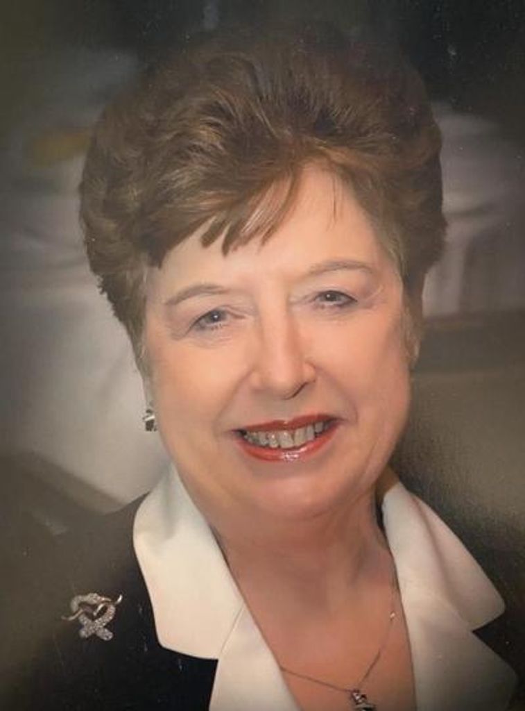 Elizabeth (Lou) Louginia Patterson