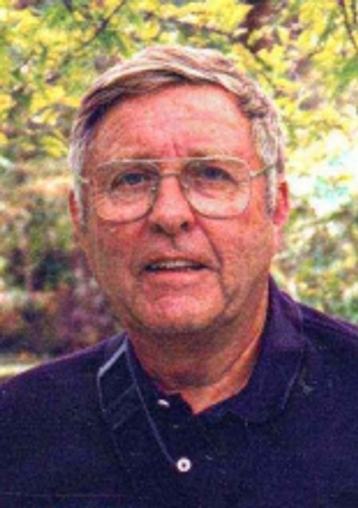 Capt Edward F. Gaetz, Sc, Usn (Ret)