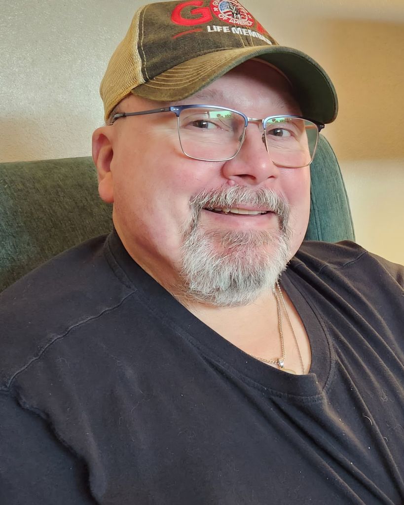 Gerald Carl Larsen Profile Photo